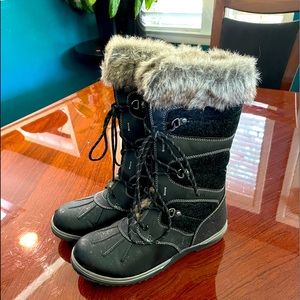 Blondo Sport Boots Size 9 Black